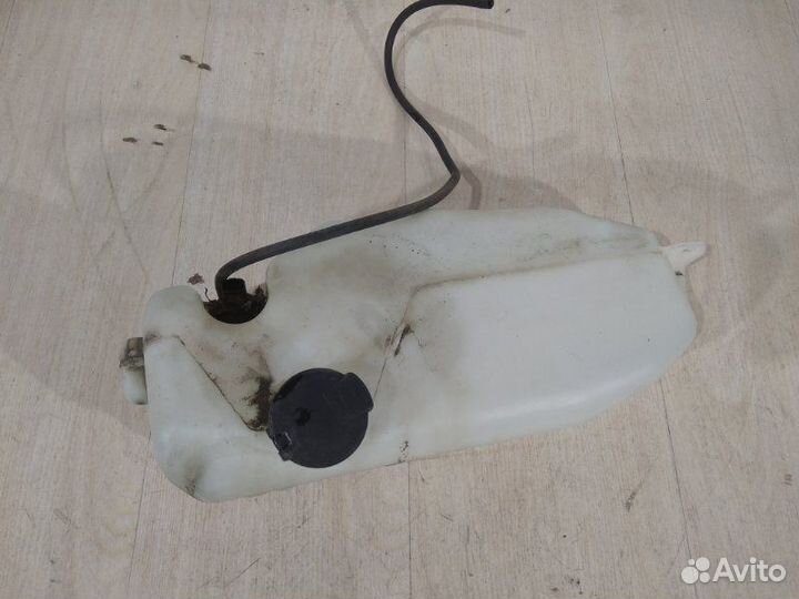 Бачок омывателя Renault Logan L8 K7M812 2016