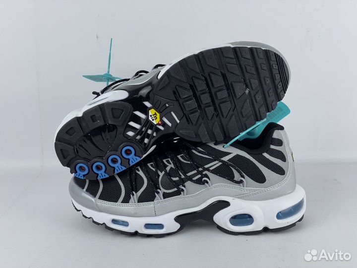 Кроссовки Nike air max th plus tuned silver black