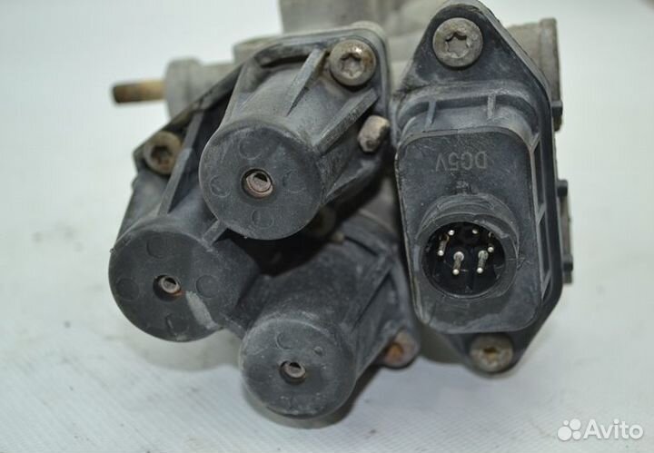 4-х контурный защитный клапан mercedes-benz Actros