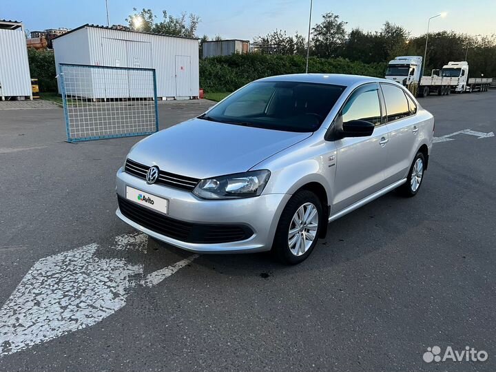 Volkswagen Polo 1.6 МТ, 2013, 71 000 км