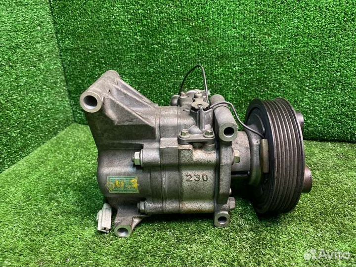 Компрессор кондиционера Mazda Demio