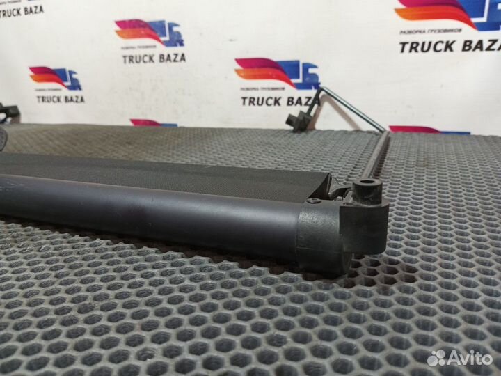 Шторка солнцезащитная двери левой