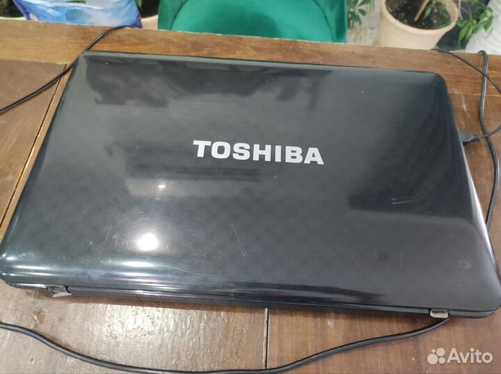 Ноутбук toshiba бу