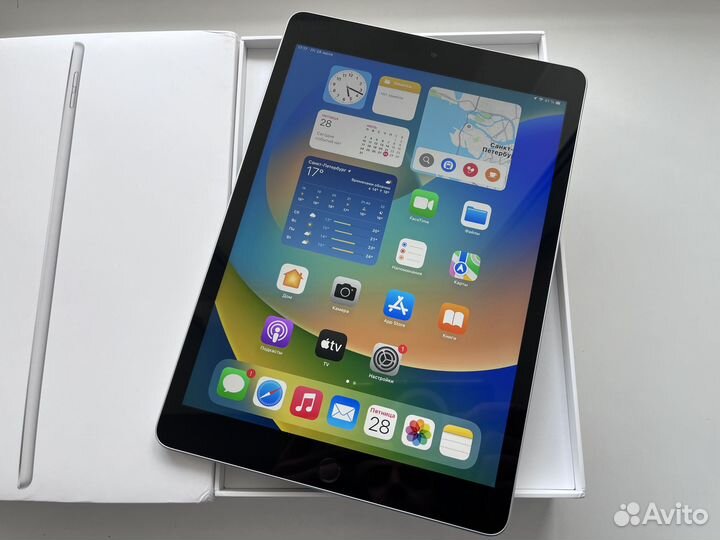 iPad 9 64Gb Wi-Fi Silver 2021 Б/У 1 месяц