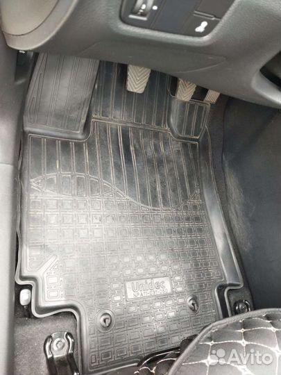 Автомобильные коврики резиновые