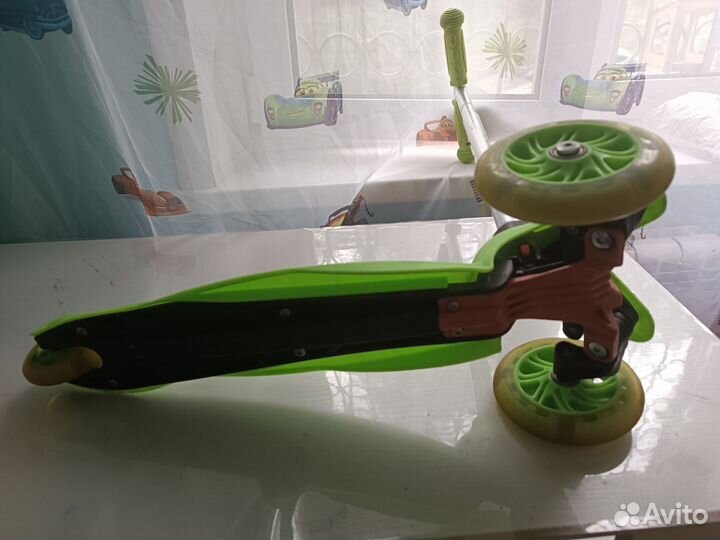 Самокат детский трехколесный scooter