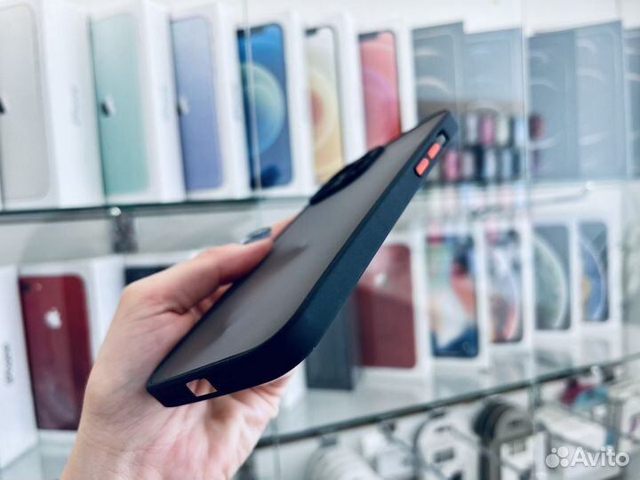 Чехол на iPhone 13 Pro Max