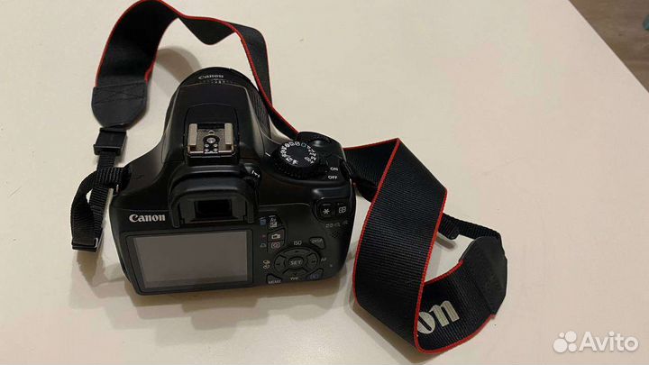 Зеркальный фотоаппарат canon 1100d