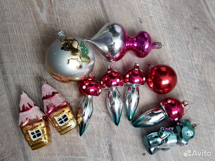 Елочные игрушки из стекла