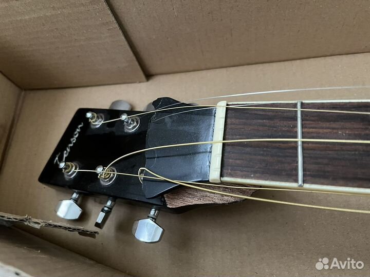 Электроакустическая гитара Tenson D10 CE