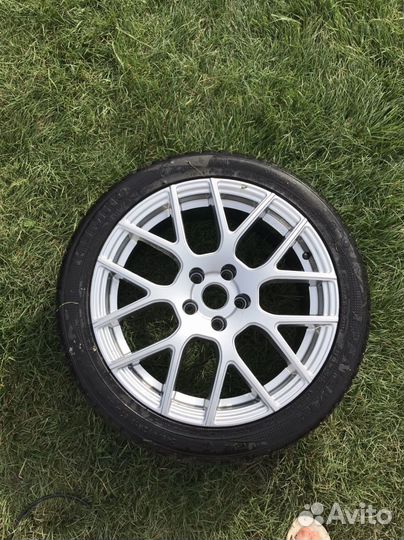 Kumho I'Zen KW27 245/40 R18 97W