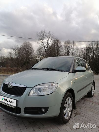 Skoda Fabia 1.4 МТ, 2009, 73 800 км