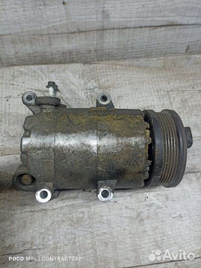 Компрессор кондиционера Ford Focus qqdb 2009