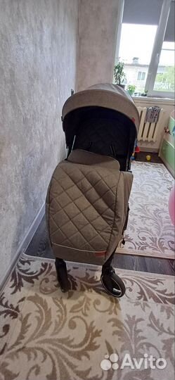 Прогулочная коляска carello bravo