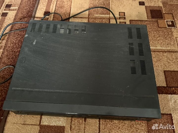 Видеомагнитофон funai