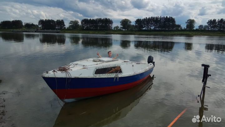 Яхта Ассоль