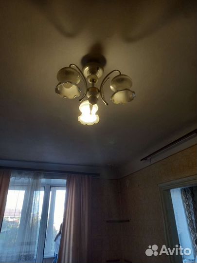 Люстра и бра