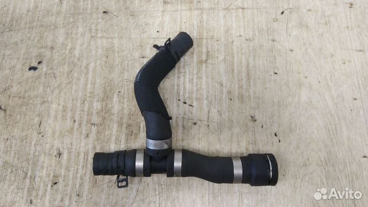 Патрубок (трубопровод, шланг) Mercedes-Benz CLS218