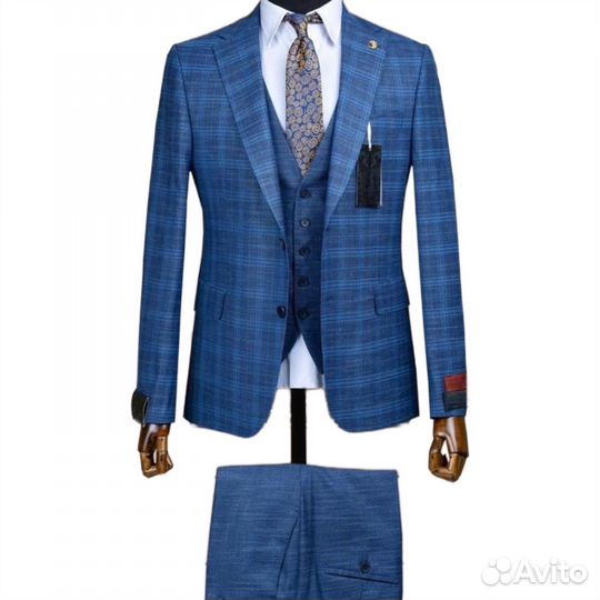 Мужской костюм новый