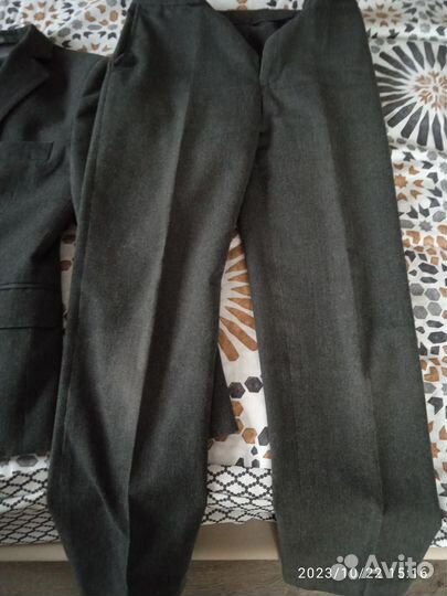 Школьный костюм