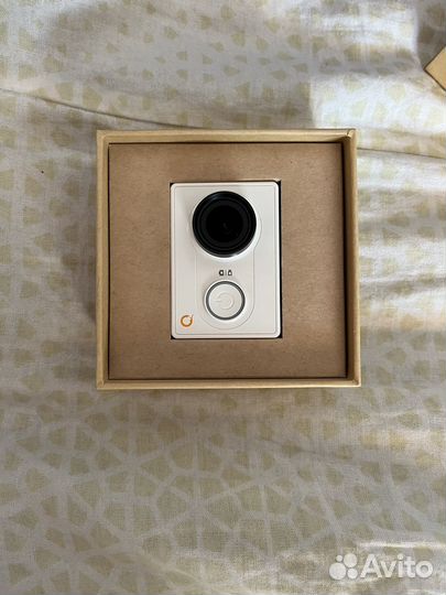 Экшн Камера xiaomi yi