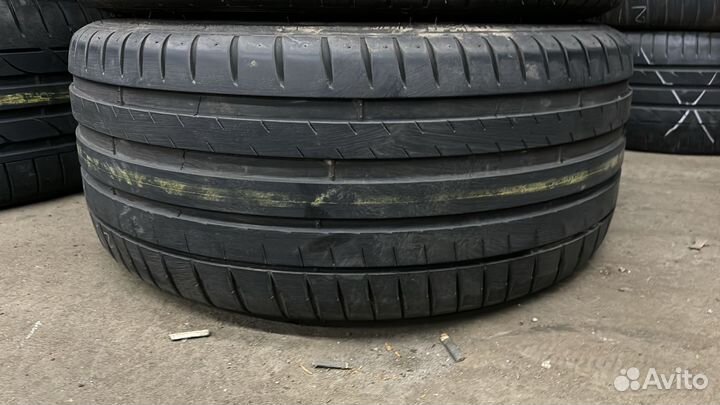 Michelin Pilot Sport 4 255/40 R18 101V