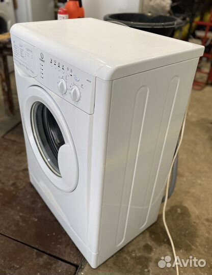 Стиральная машинка indesit 6 кг