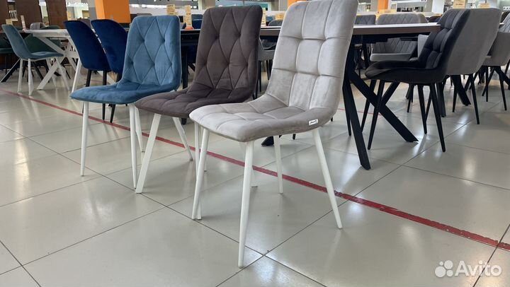 Стулья со спинкой