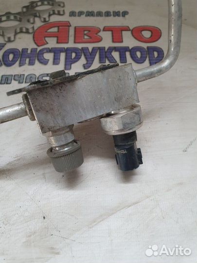 Трубка кондиционера длинная с клапаном Toyota