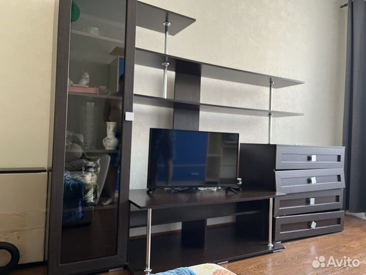 Стенка в гостиную