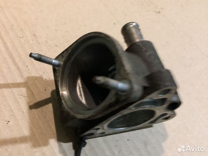 Корпус термостата Toyota RAV4