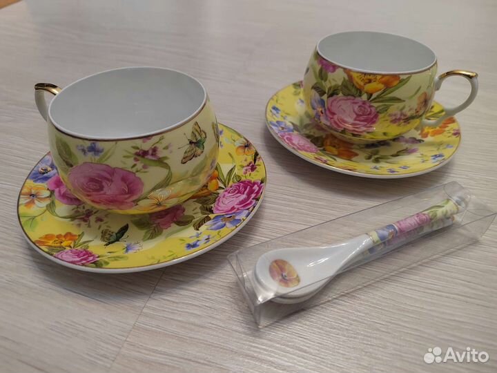 Чайный фарфоровый сервиз на двоих