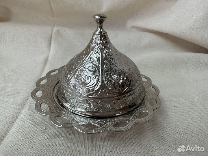 Вазочка с крышкой для восточных сладостей мельхиор