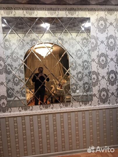 Зеркальное панно на стену