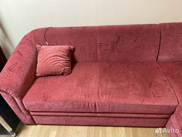 Угловой диван бу