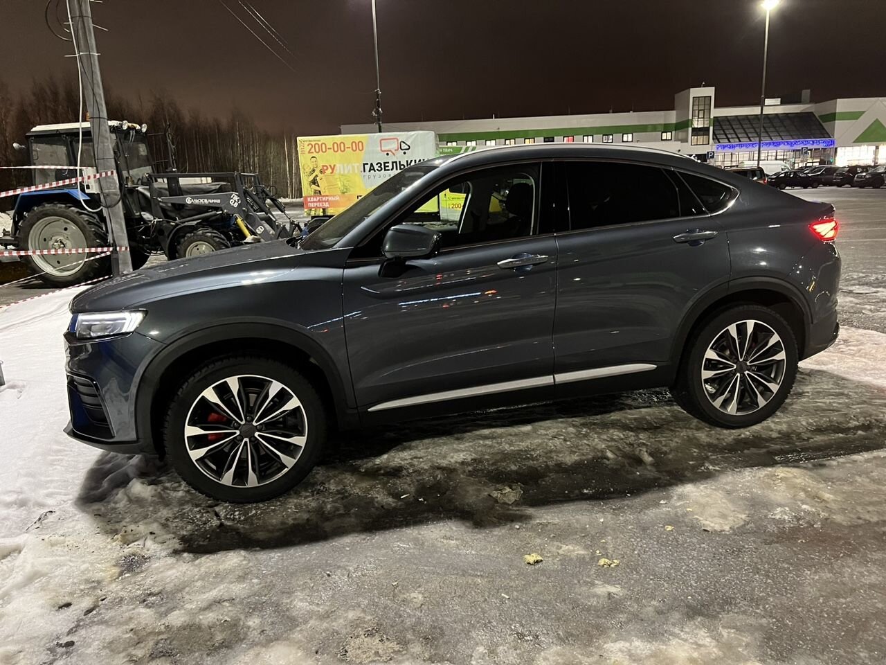 Geely Tugella: фото владельца