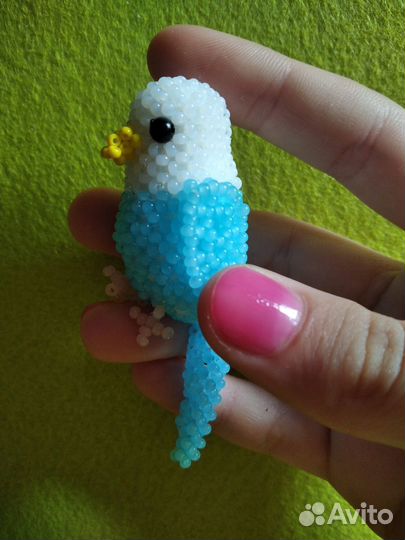 Попугай из чешского бисера. Амигуруми