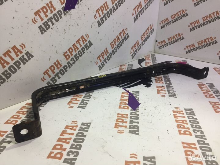 Форд S-Max Держатель бака