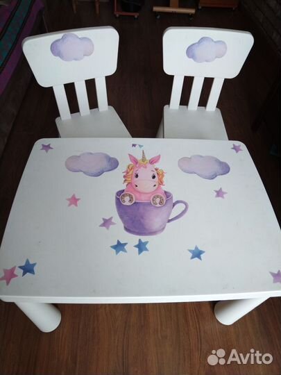 Детский столик