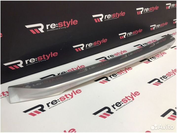 Спойлер Toyota Land Cruiser 200 с 2016 K647