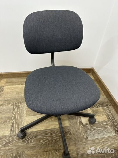 Компьютерное кресло IKEA bleckberget