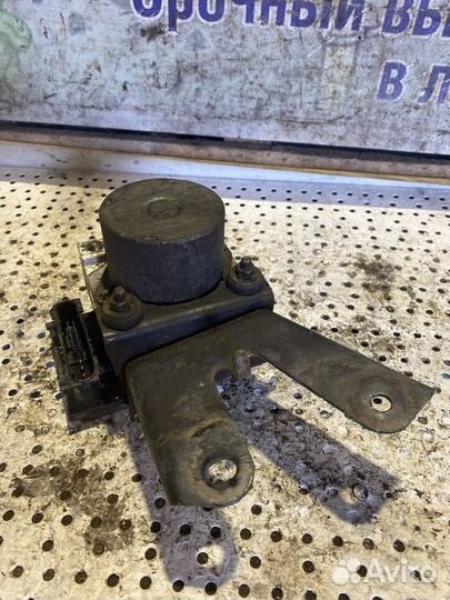 Блок ABS Peugeot 107