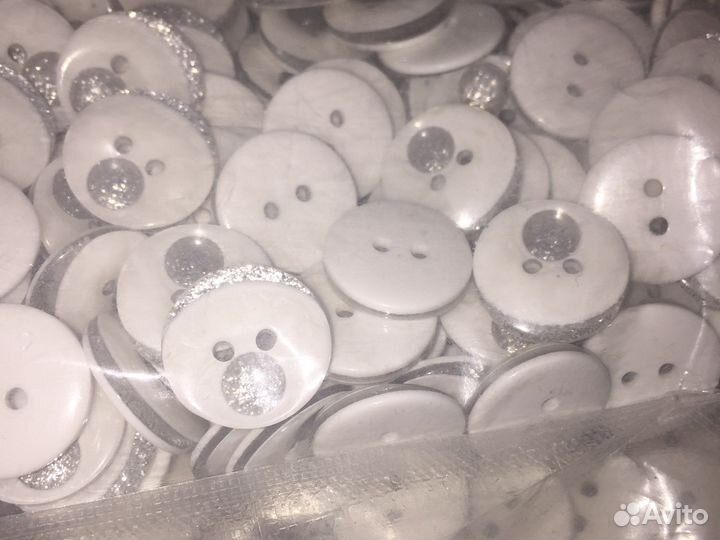 Пуговицы