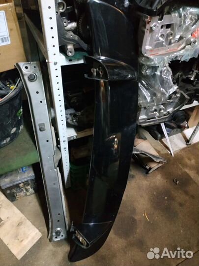 Антикрыло спойлер крышки Ssang Yong Kyron 2