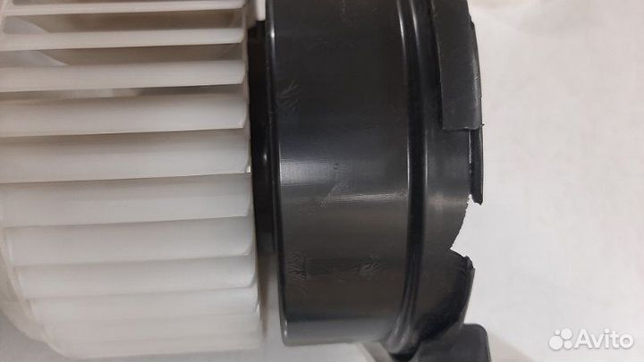 Мотор отопителя (печки) Toyota Land Cruiser 200