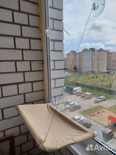 Лежанка для кошек подвесная