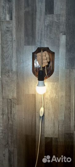 Настенный светильник бра
