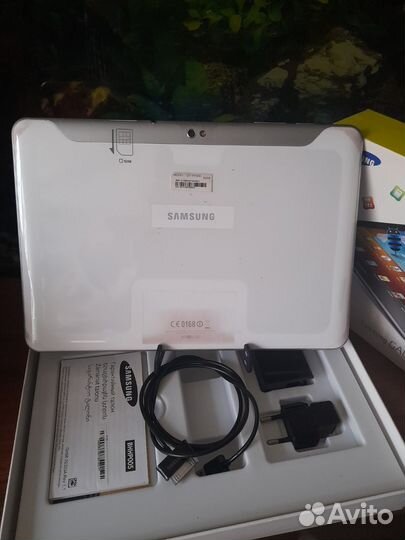 Планшет Samsung GT P7500