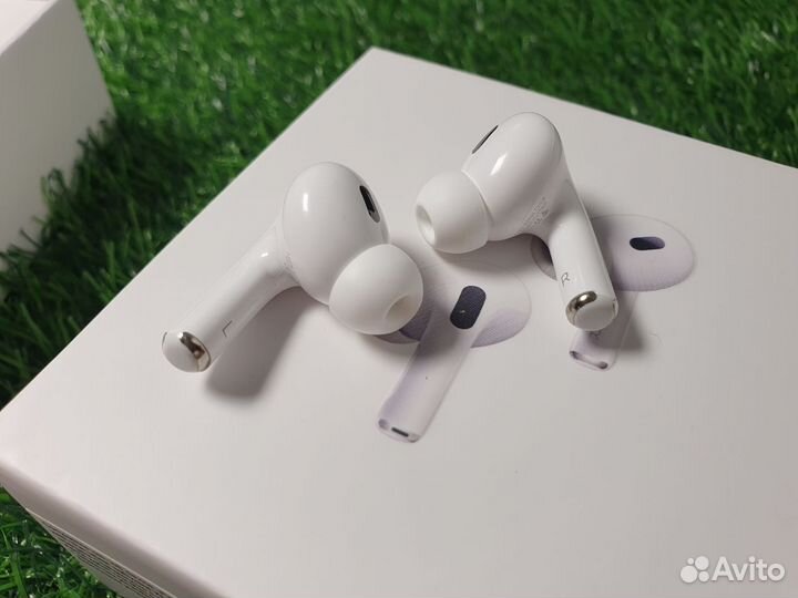 Наушники AirPods Pro 2 с шумоподавлением