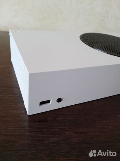 Игровая консоль Xbox Series S